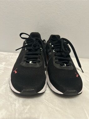 Women’s Puma Black Running Sneakers with Pink Accent